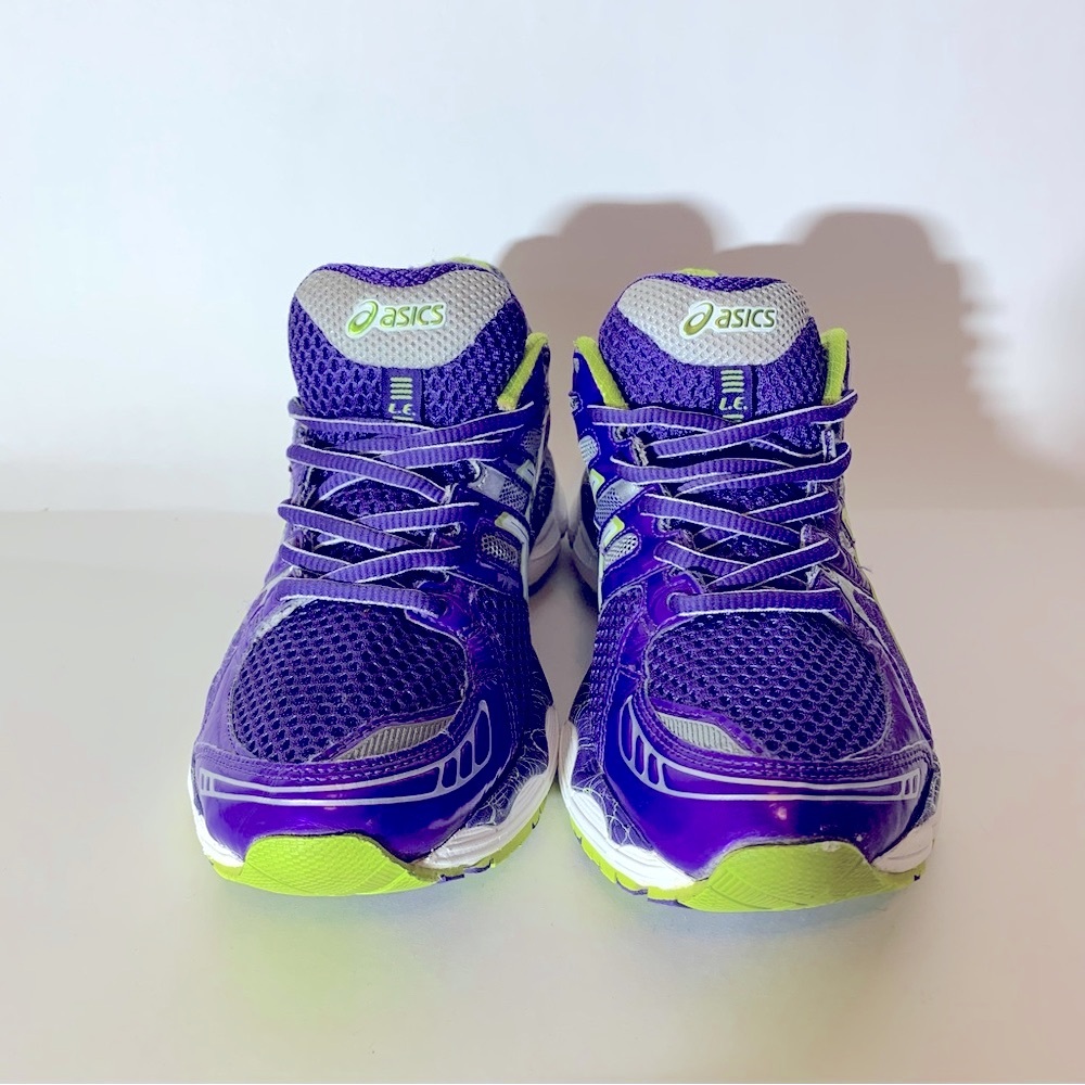 ASICS - Picture 3 of 8